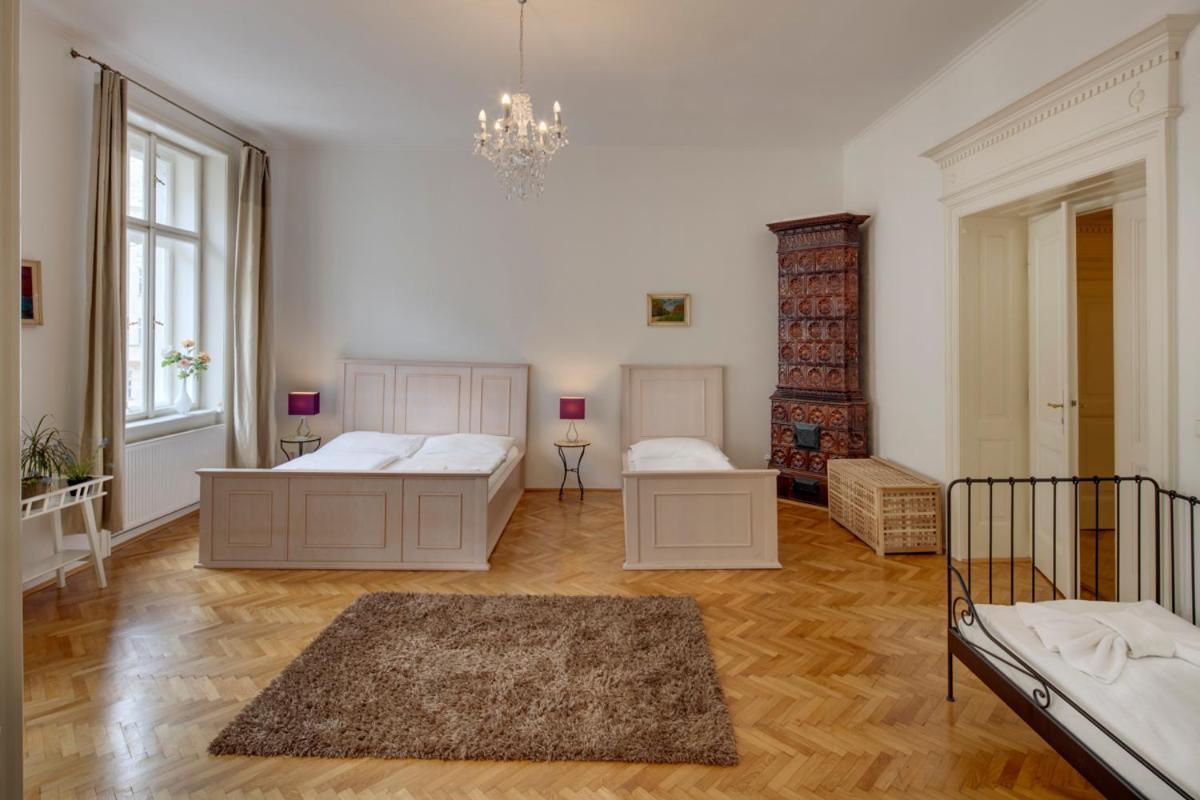 Kaprova - Old Town Apartments Praag Buitenkant foto